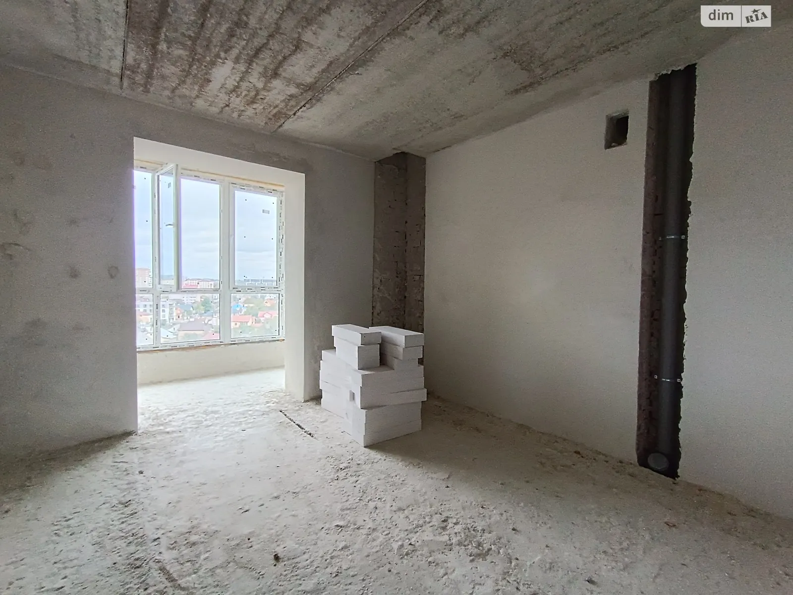 Продается 3-комнатная квартира 75.5 кв. м в Ивано-Франковске, ул. Ленкавского - фото 1