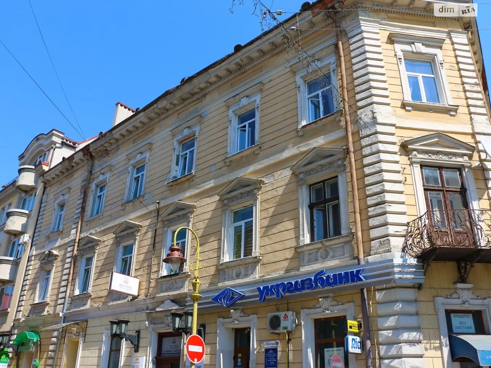 Продається 2-кімнатна квартира 63.7 кв. м у Івано-Франківську, вул. Шашкевича, 1 - фото 1