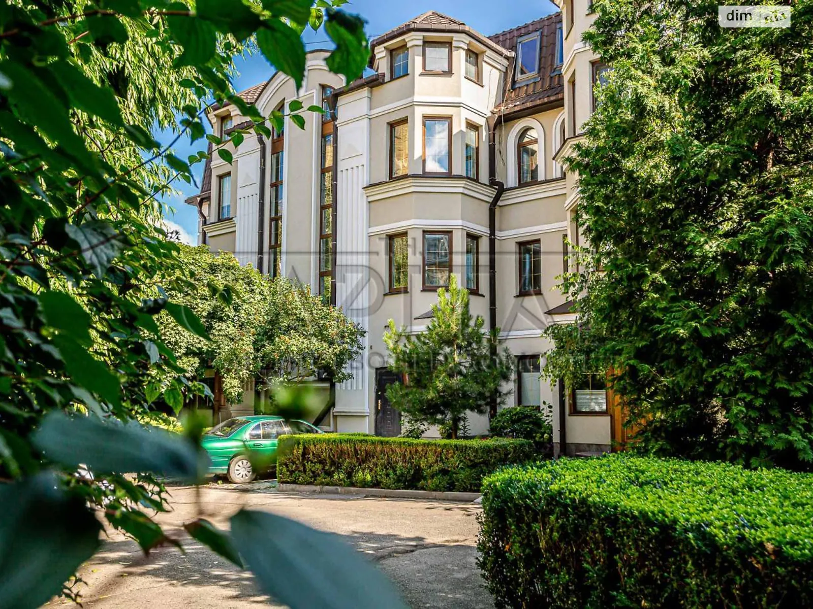 Продается 5-комнатная квартира 438.6 кв. м в Киеве, ул. Спасская, 10В - фото 1