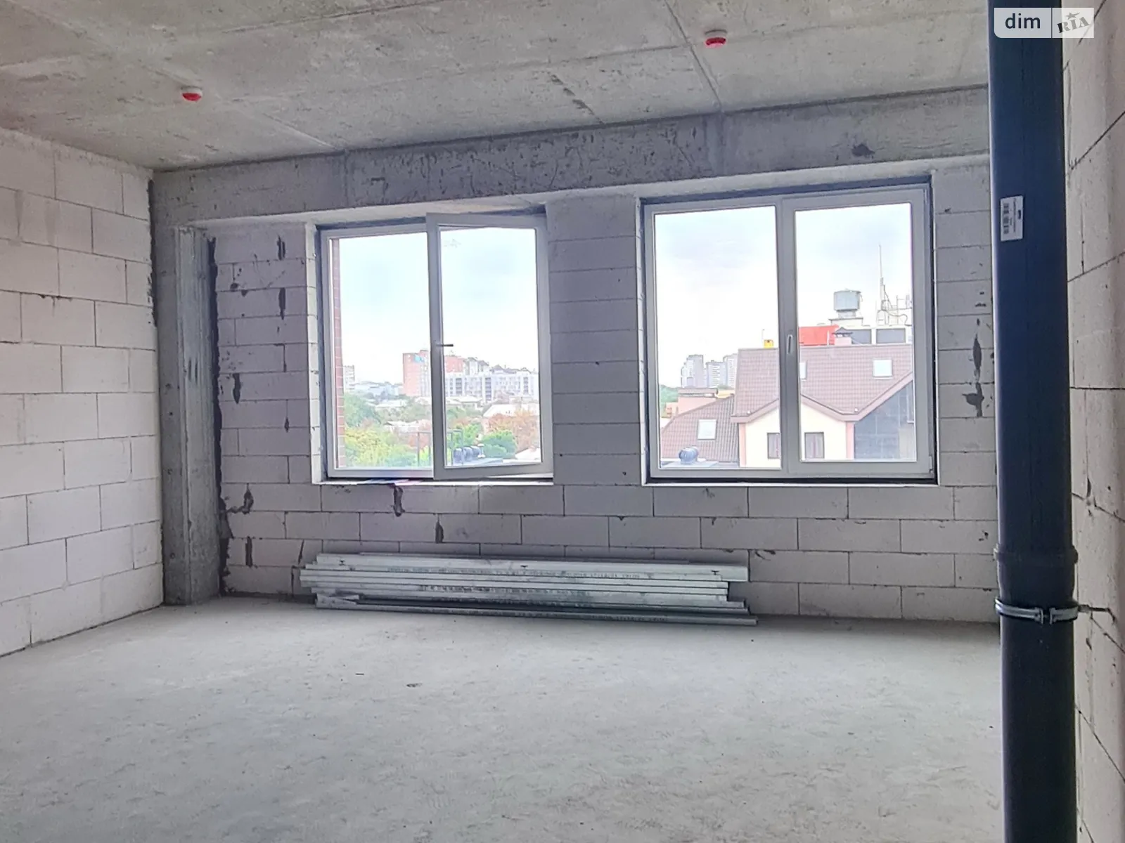 Продається 1-кімнатна квартира 35.7 кв. м у Дніпрі, вул. Троїцька, 5 - фото 1