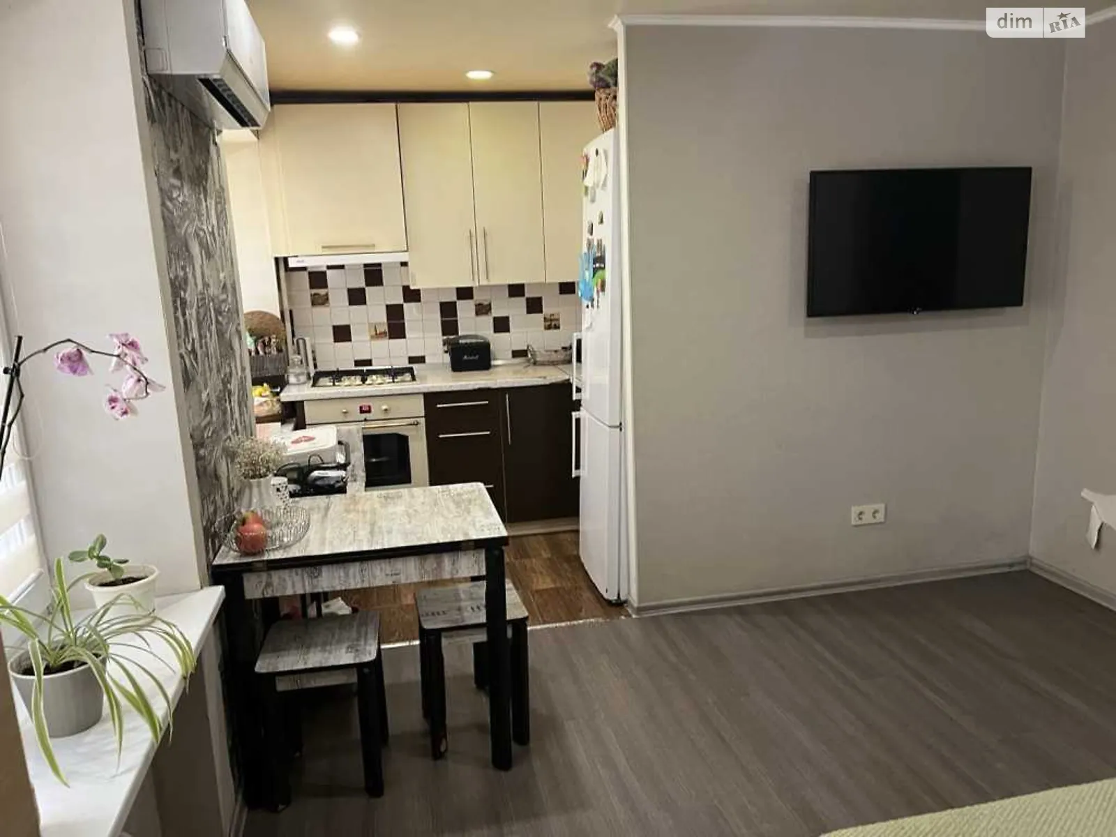 Продається 3-кімнатна квартира 50.3 кв. м у Полтаві, цена: 45000 $ - фото 1