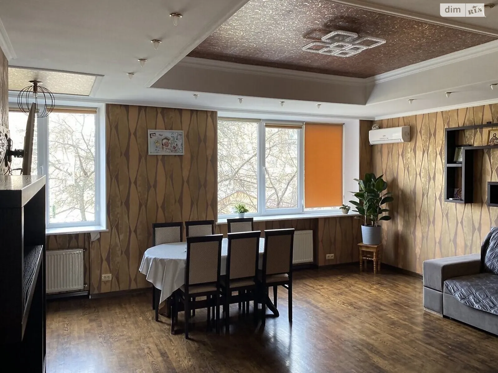 Продається 3-кімнатна квартира 74 кв. м у, цена: 72000 $ - фото 1