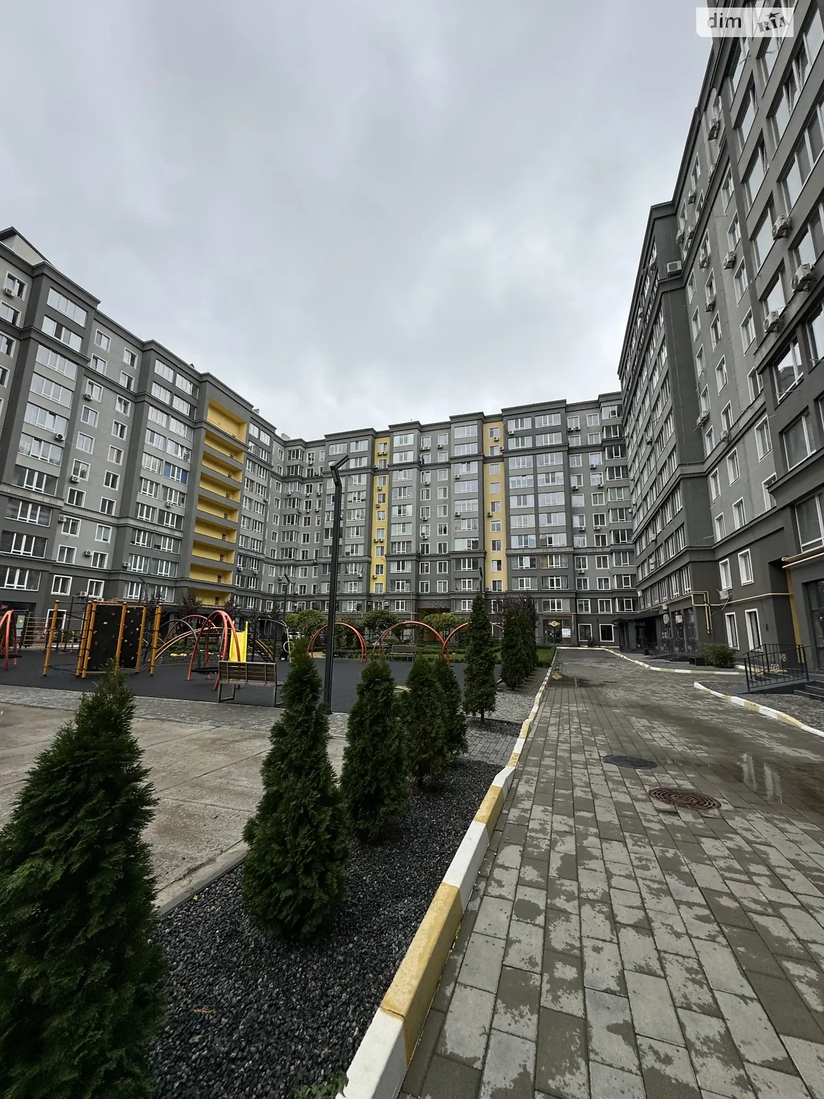 Продается 2-комнатная квартира 64 кв. м в Буче, ул. Ивана Кожедуба, 4А - фото 1