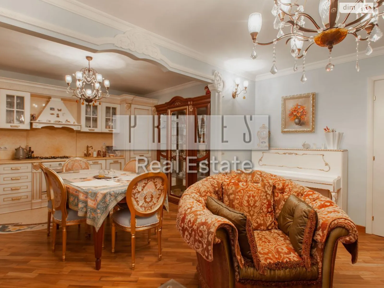 Продается 3-комнатная квартира 110 кв. м в Киеве, пер. Ярославский, 7/9 - фото 1