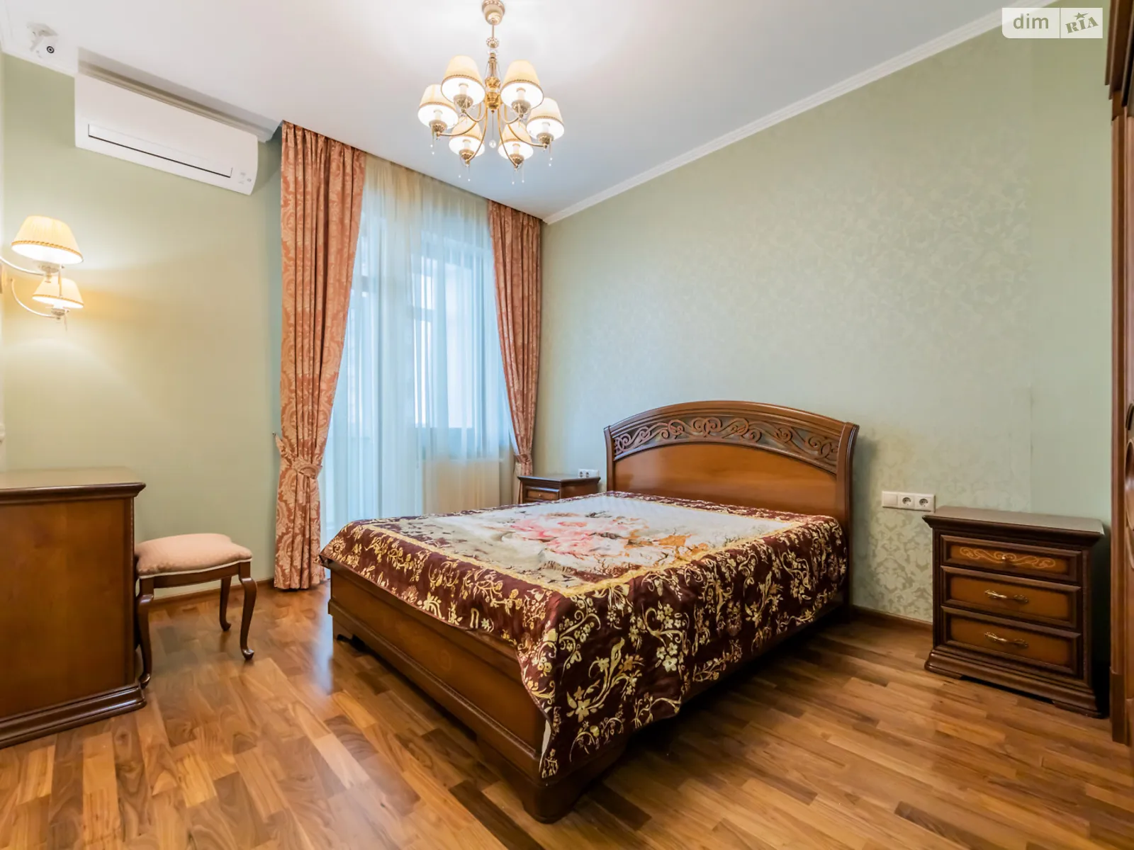 Продается 2-комнатная квартира 96 кв. м в Киеве, ул. Генерала Шаповала(Механизаторов), 2А - фото 1