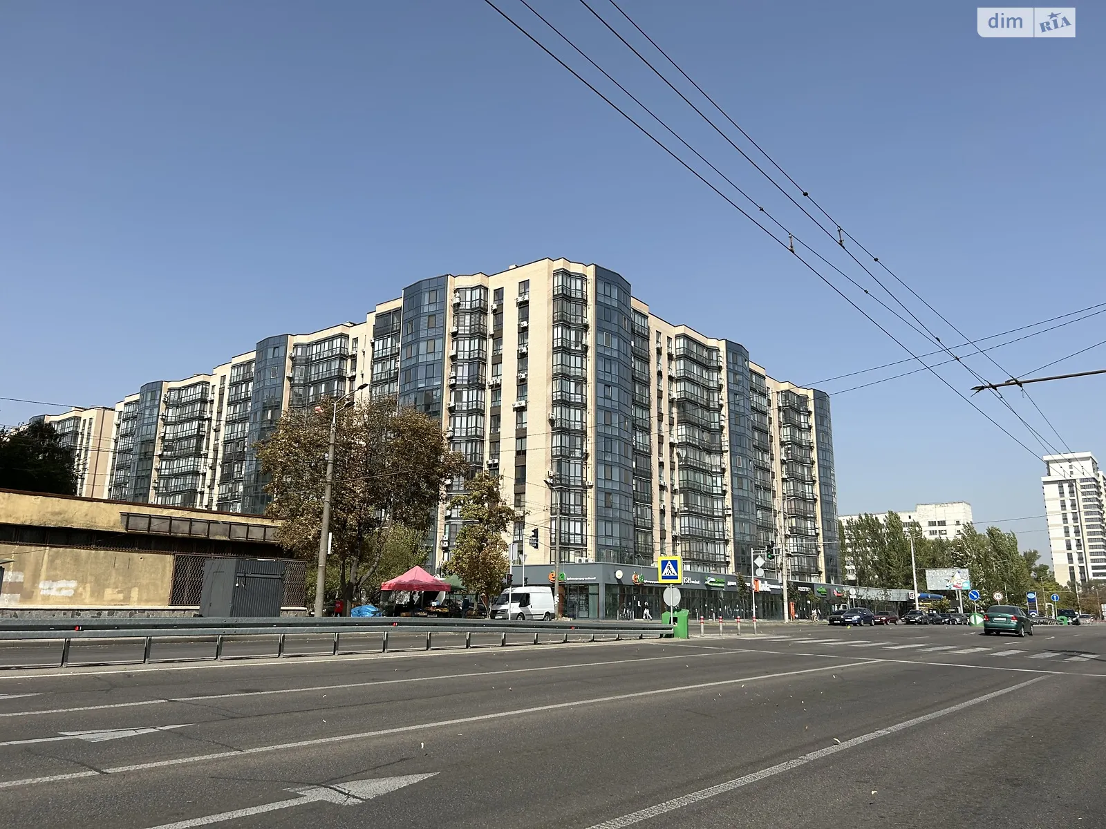 Продается 1-комнатная квартира 61.3 кв. м в Днепре, ул. Набережная Победы, 42Ф - фото 1