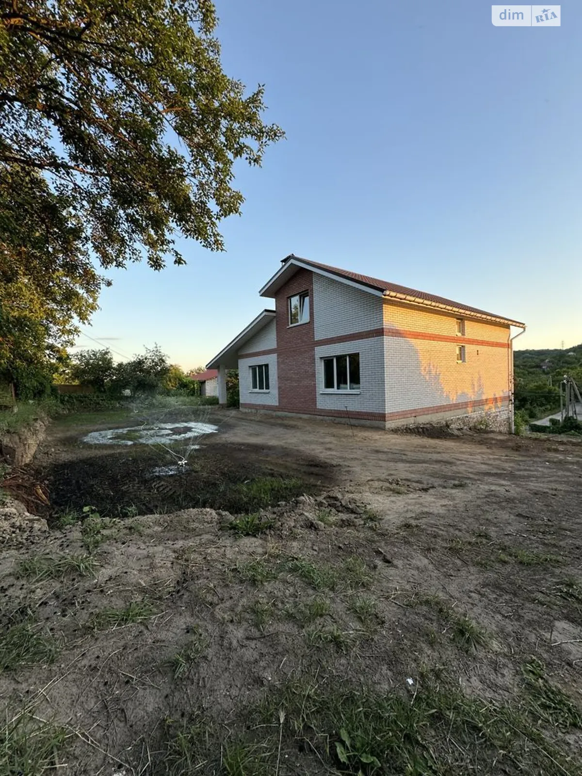 Продається одноповерховий будинок 119.8 кв. м з каміном, цена: 30000 $ - фото 1