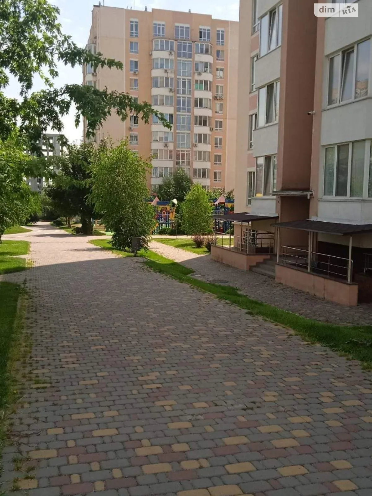 Продается 1-комнатная квартира 18 кв. м в Святопетровское, ул. Богдана Хмельницкого, 11А - фото 1