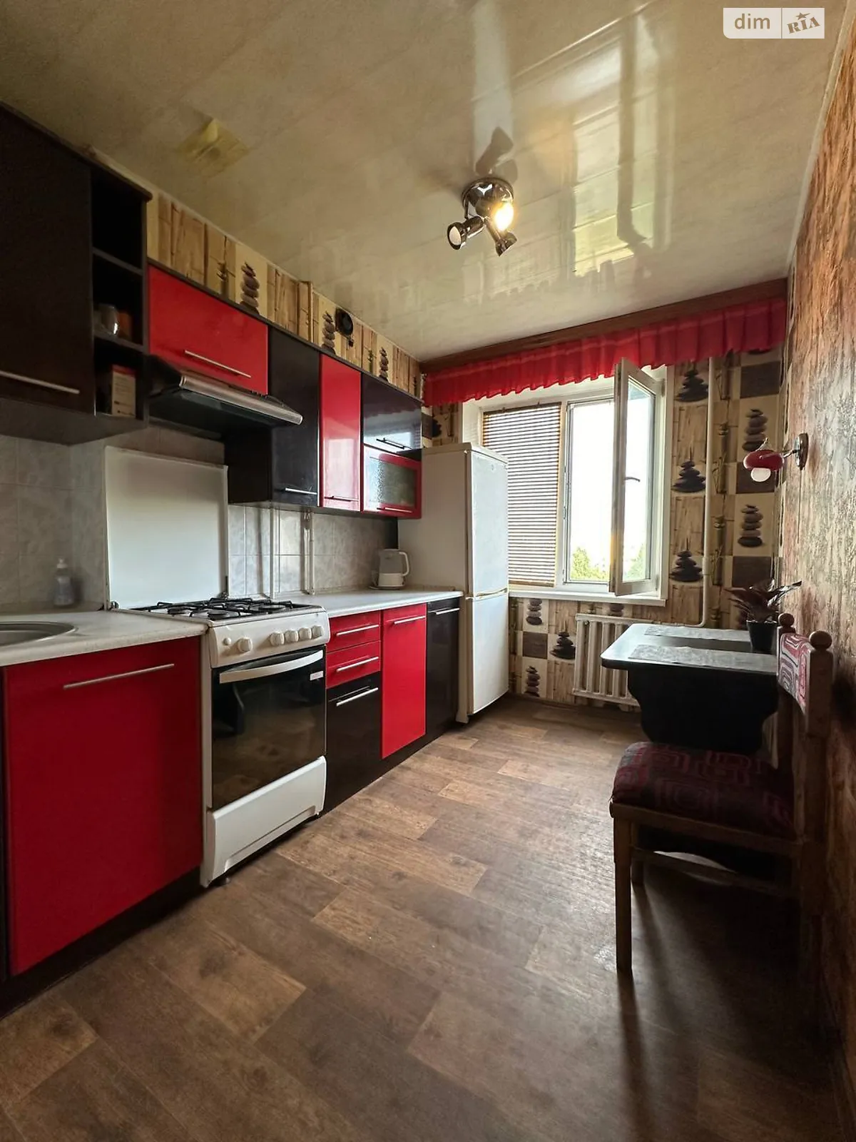 Продается 3-комнатная квартира 57.3 кв. м в Днепре, ул. Калиновая, 61 - фото 1