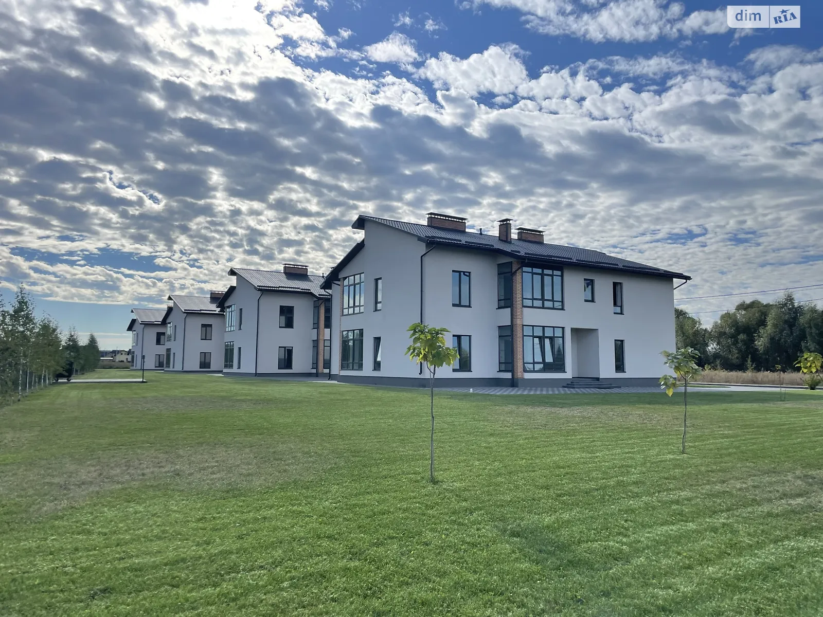 Продается 1-комнатная квартира 54.4 кв. м в Пилиповичах, пер. Горный, 65 - фото 1