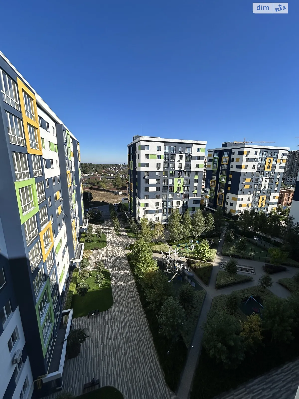 Продается 1-комнатная квартира 44 кв. м в Буче, бул. Леонида Бирюкова, 7 - фото 1
