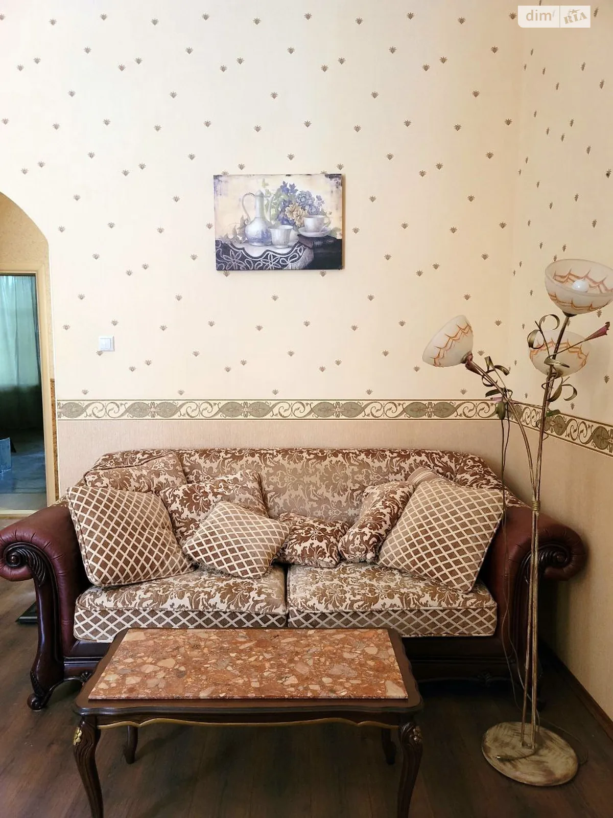 Сдается в аренду 3-комнатная квартира 100 кв. м в, цена: 500 $ - фото 1