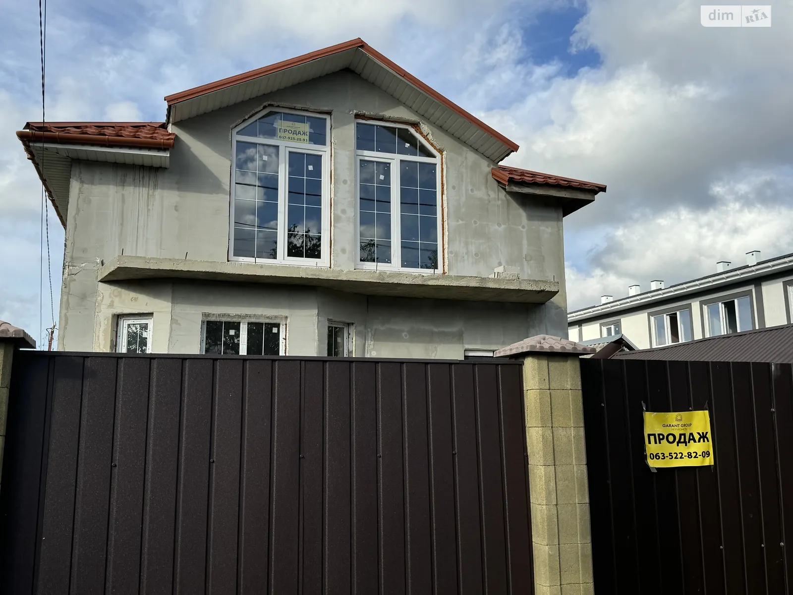 Продается дом на 2 этажа 85 кв. м с балконом, цена: 39000 $ - фото 1