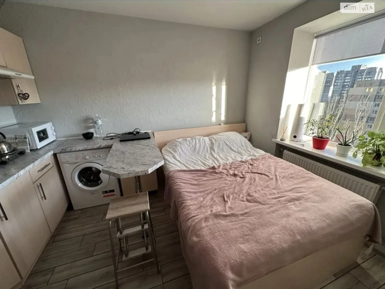 Продается 1-комнатная квартира 16.9 кв. м в Днепре, цена: 19000 $ - фото 1