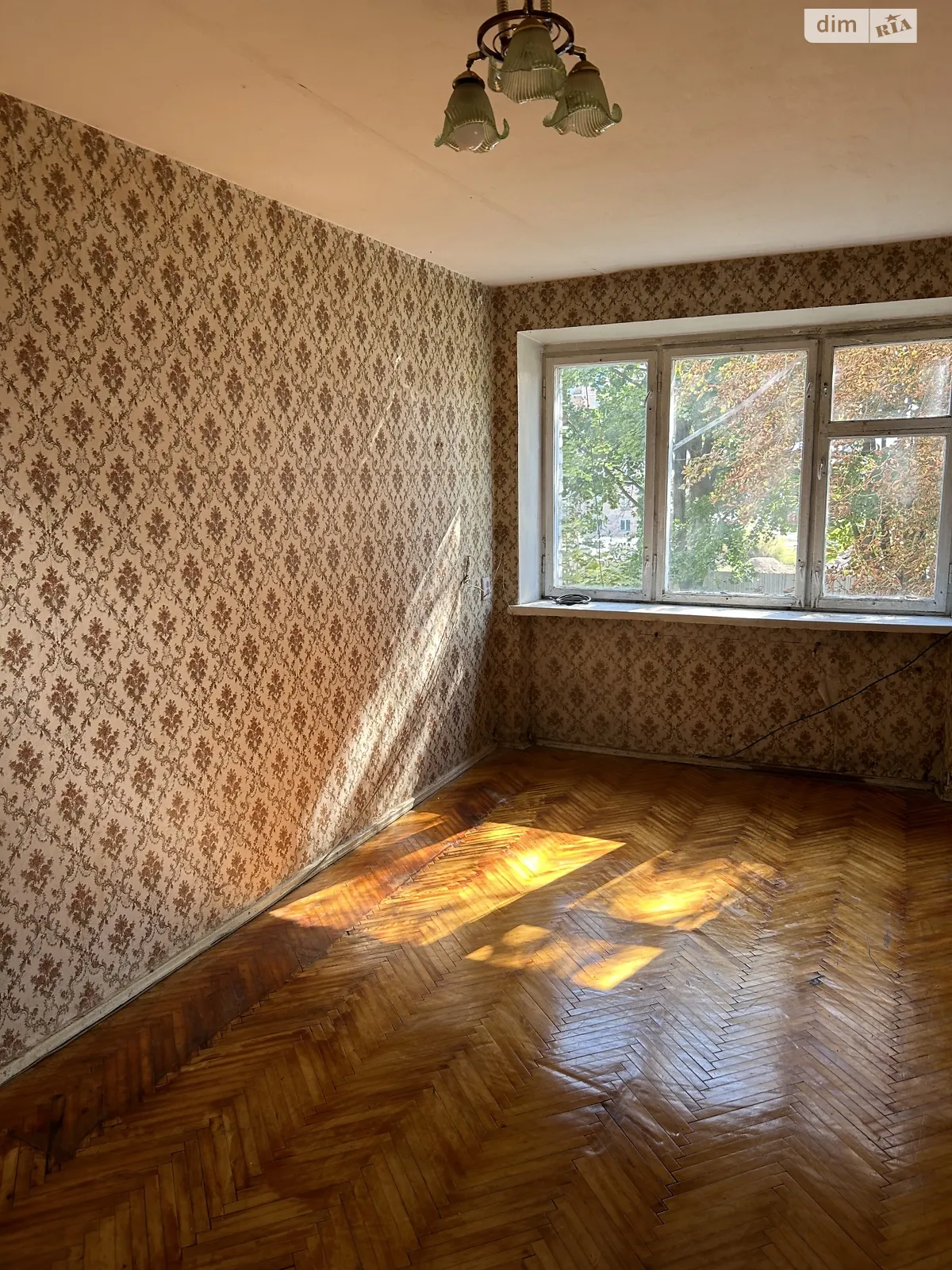 Продается 4-комнатная квартира 65 кв. м в Сокале, ул. Героев УПА, 27 - фото 1