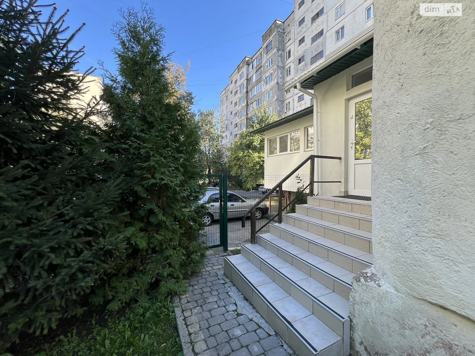 Здається в оренду приміщення вільного призначення 56 кв. м в 2-поверховій будівлі, цена: 17000 грн - фото 1
