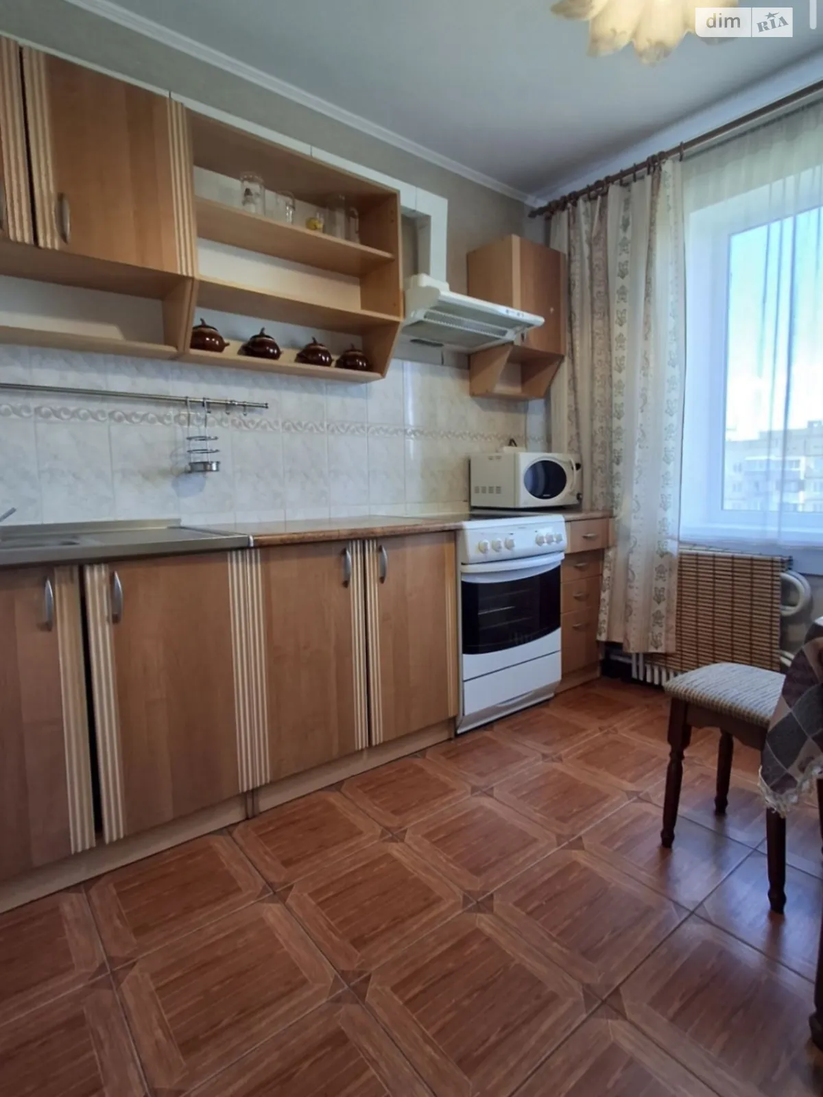 Продается 2-комнатная квартира 53.7 кв. м в Днепре, ул. Метростроевская, 17 - фото 1