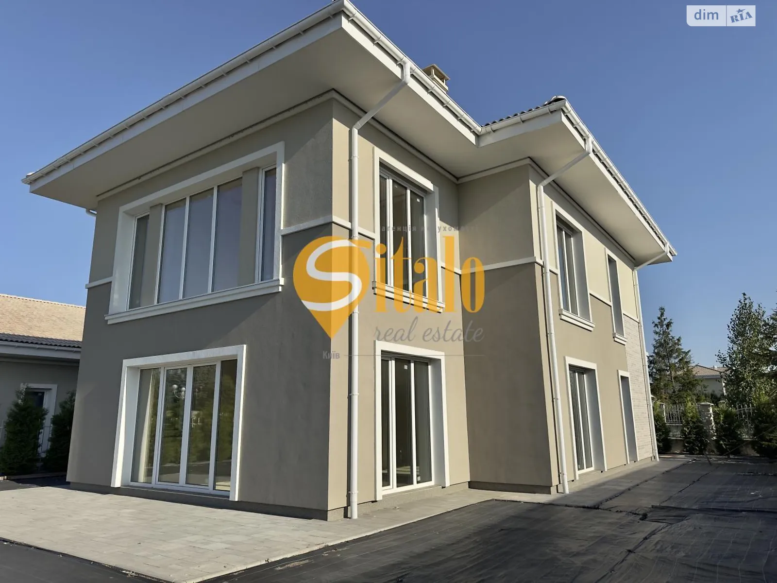Продается дом на 2 этажа 178 кв. м с подвалом, цена: 240000 $ - фото 1