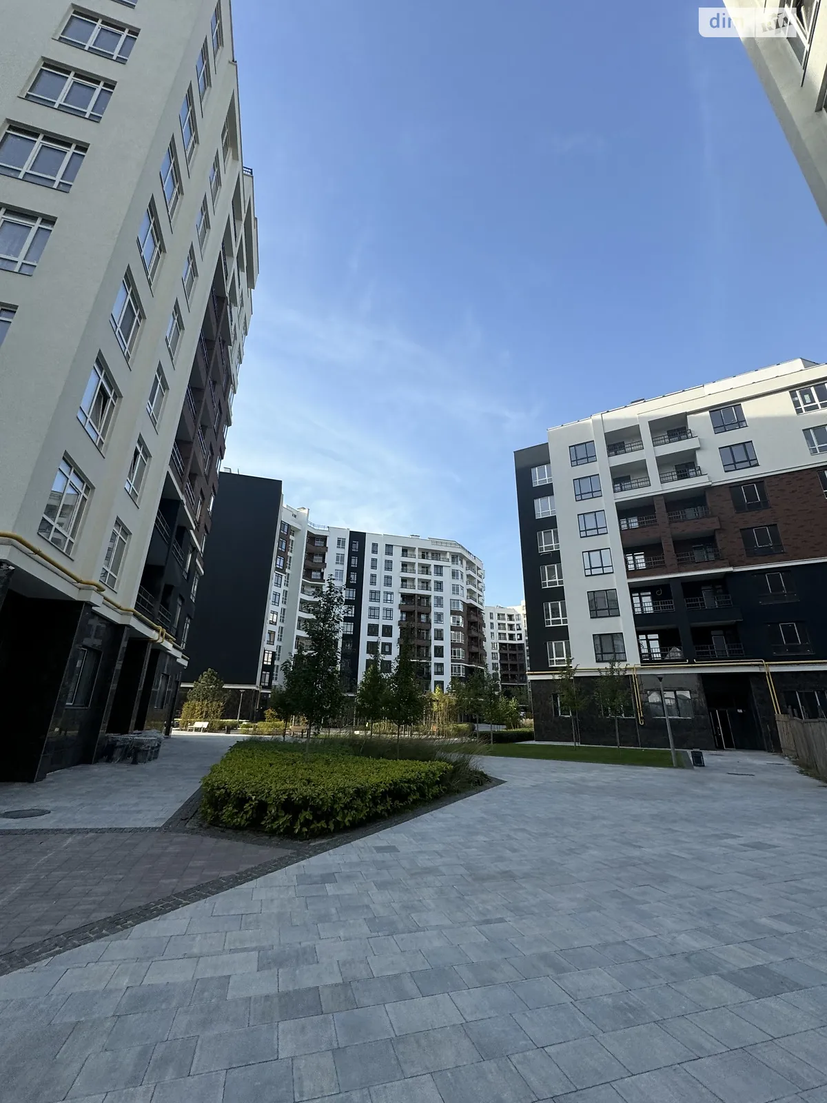 Продається 1-кімнатна квартира 29.5 кв. м у Ірпені, вул. Кобилянської Ольги, 12 - фото 1