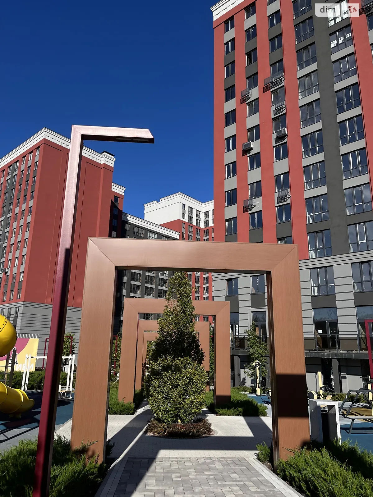 Продается 1-комнатная квартира 34 кв. м в Ирпене, ул. Университетская(Карла Маркса), 1М - фото 1