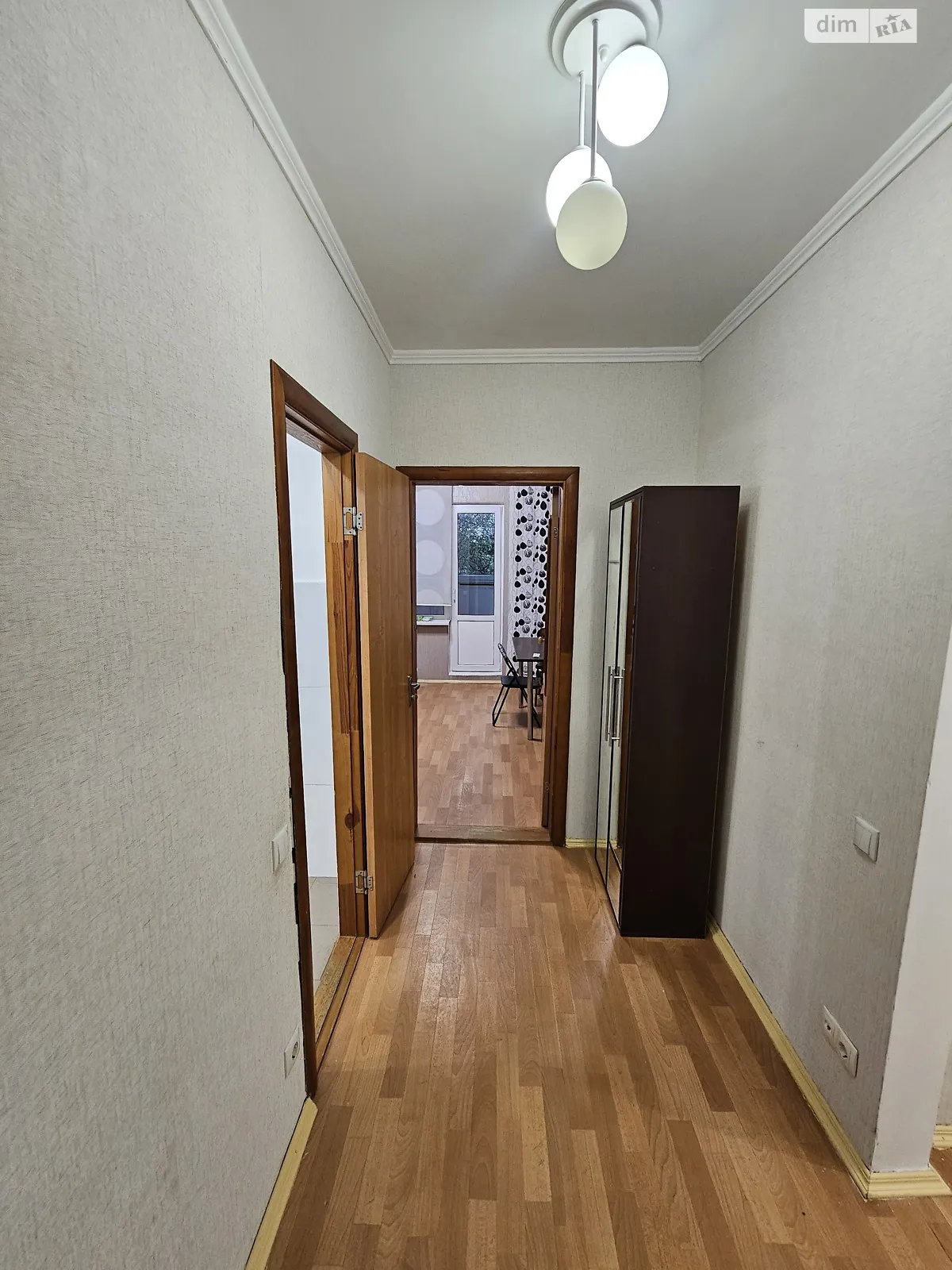 Сдается в аренду 1-комнатная квартира 52 кв. м в Киеве, цена: 340 $ - фото 1