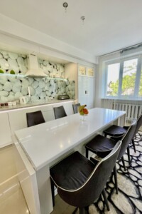 Куплю частный дом Закарпатской области