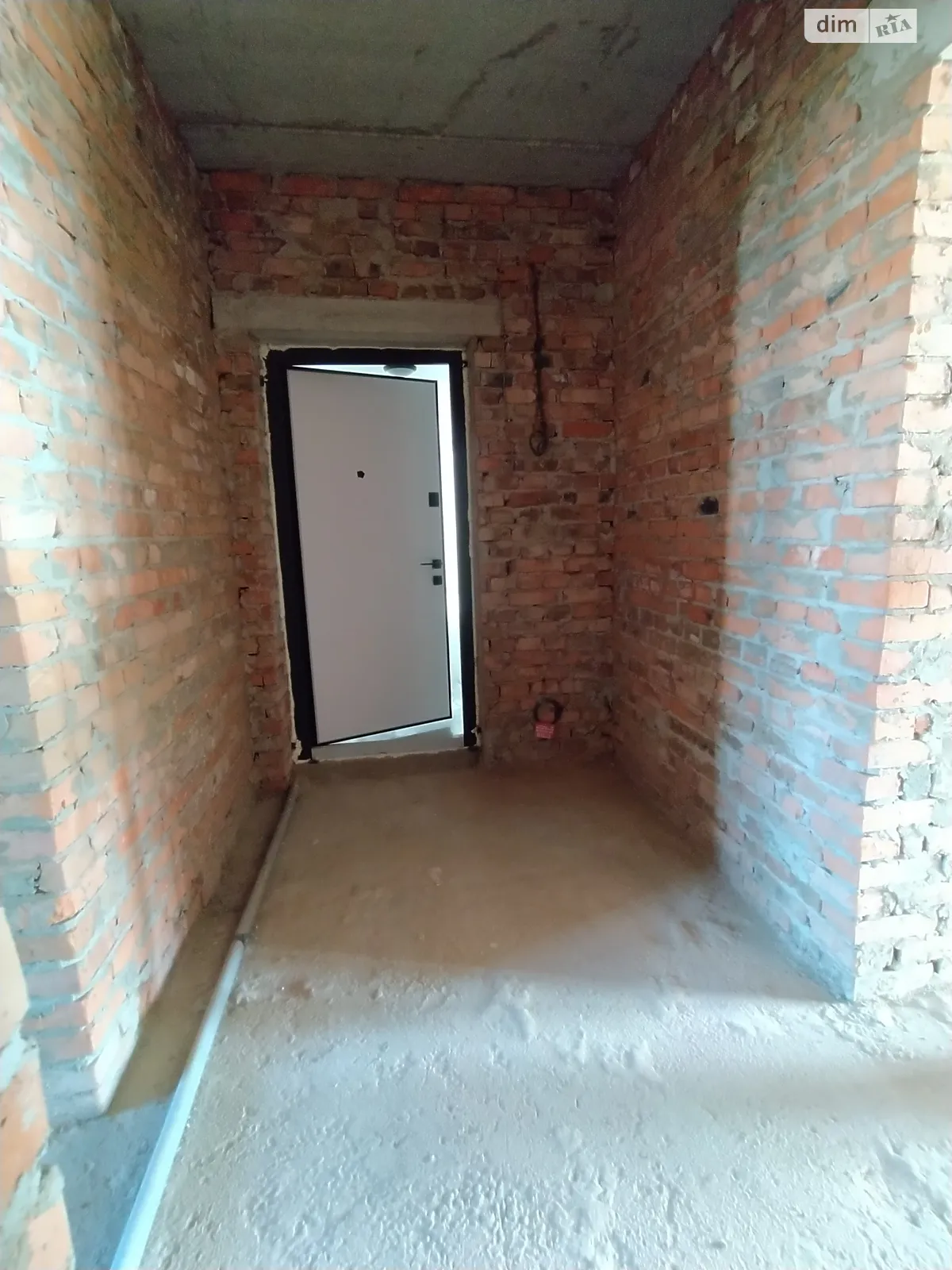 Продается 1-комнатная квартира 45.6 кв. м в Ровно, мас. Веснянковый, 5 - фото 1