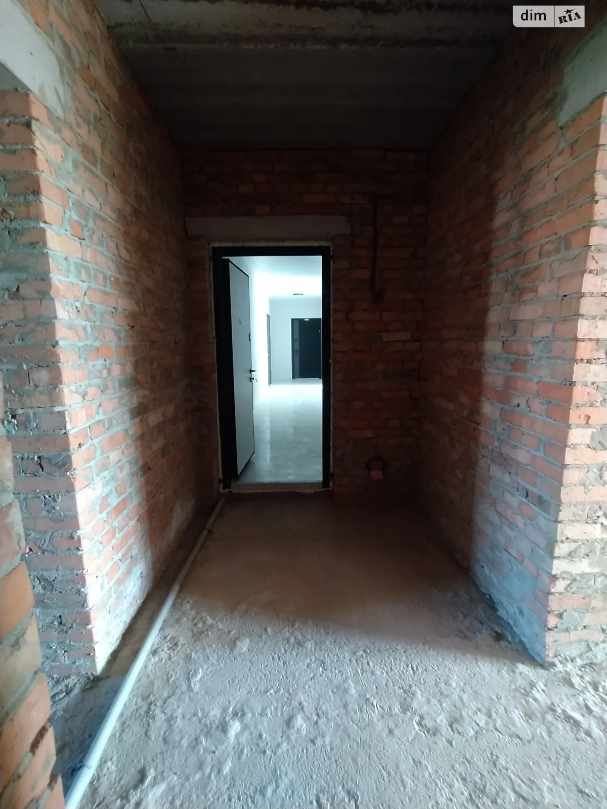 Продается 1-комнатная квартира 45.6 кв. м в Ровно, мас. Веснянковый, 5 - фото 1