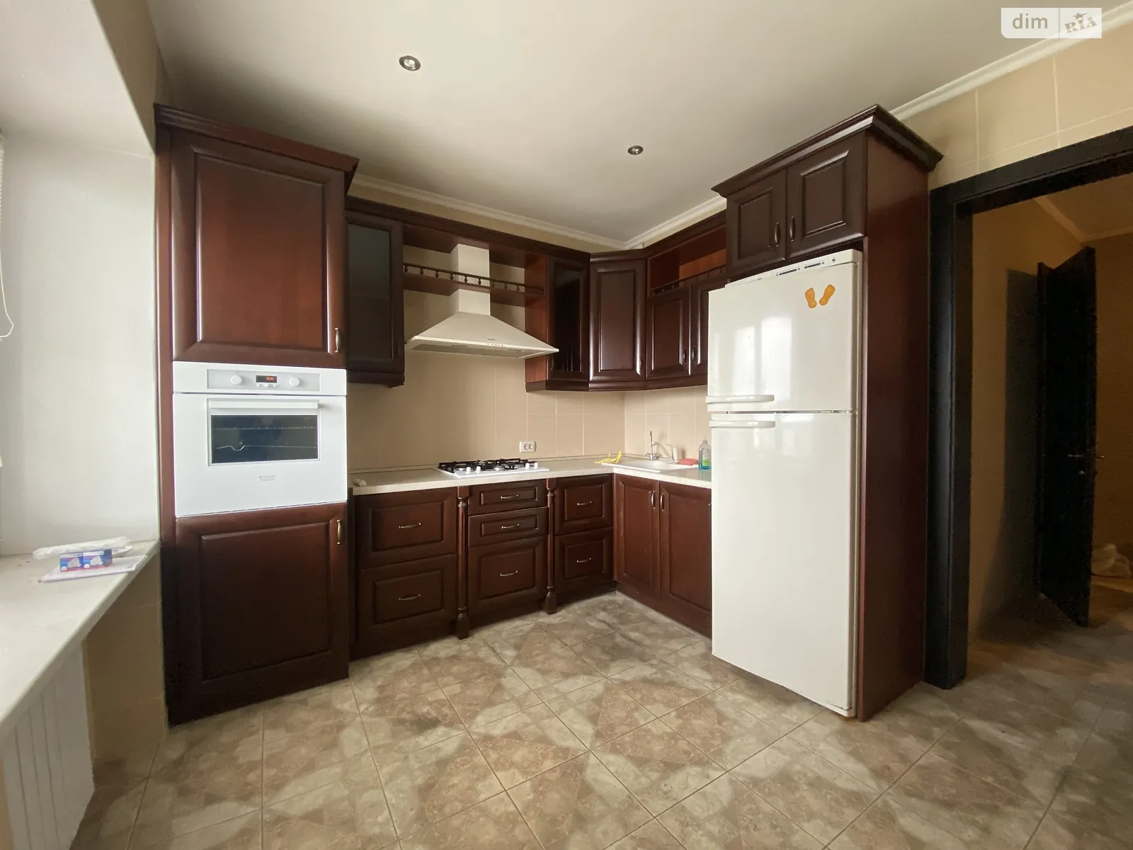 Продается 3-комнатная квартира 114.2 кв. м в Буче, ул. Садовая, 7Б - фото 1