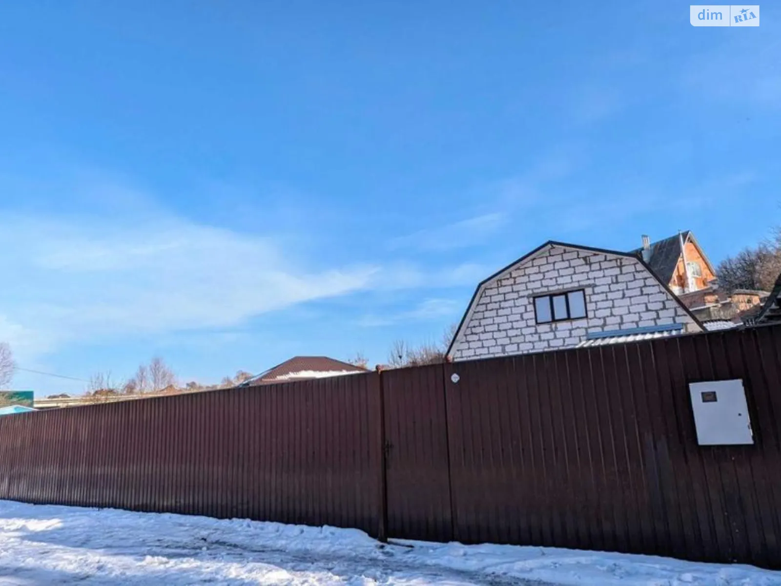 Продается дом на 2 этажа 140 кв. м с балконом, цена: 54900 $ - фото 1