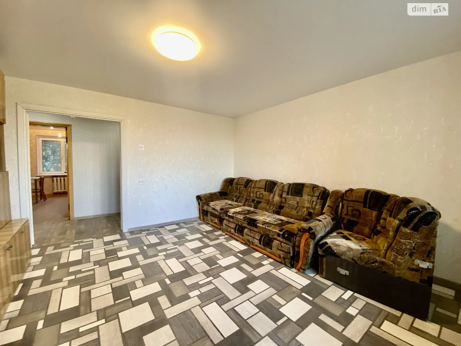 Продается 3-комнатная квартира 64.5 кв. м в Днепре, просп. Поля Александра - фото 1