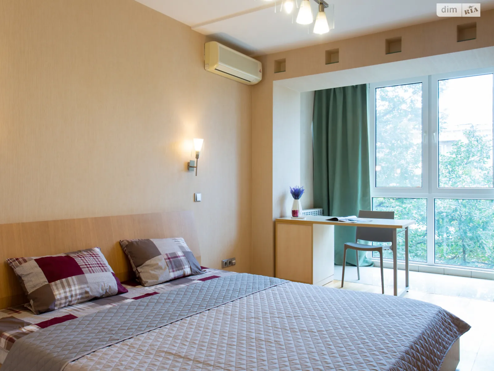 Здається в оренду 3-кімнатна квартира у Харкові, вул. Григорія Сковороди(Пушкінська), 74 - фото 1