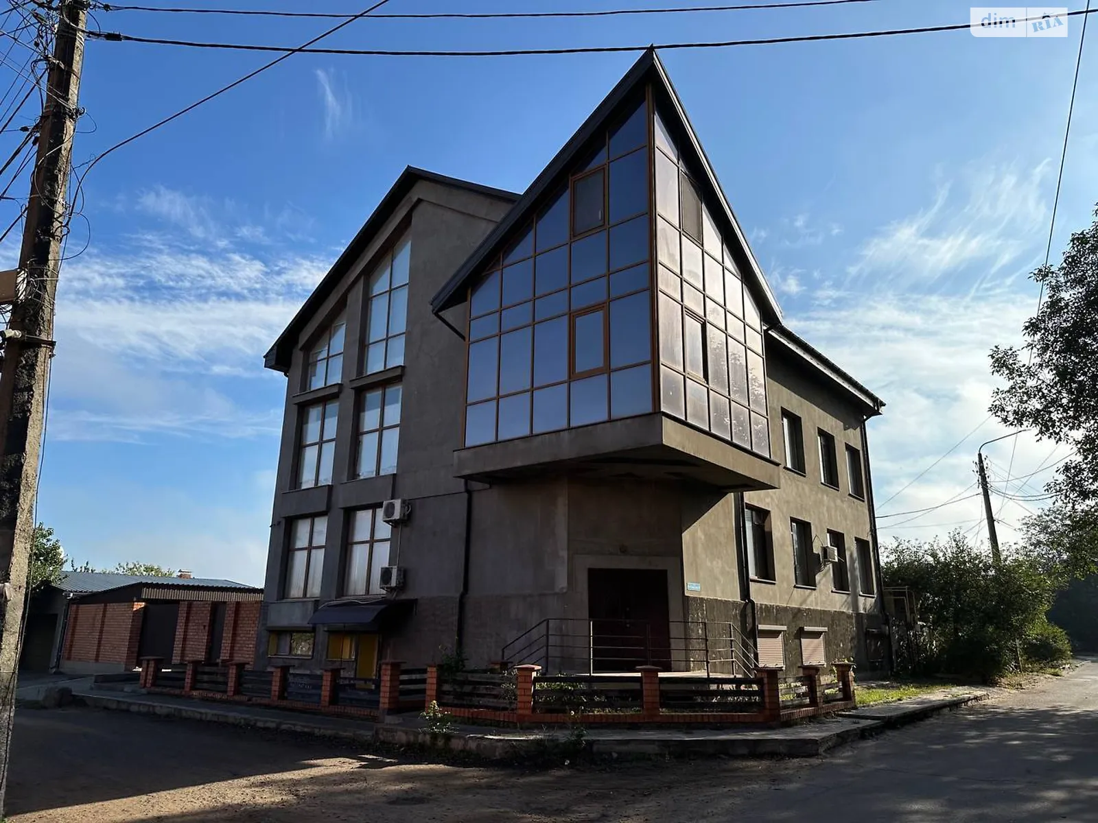 Продається офіс 273 кв. м в бізнес-центрі, цена: 110000 $ - фото 1