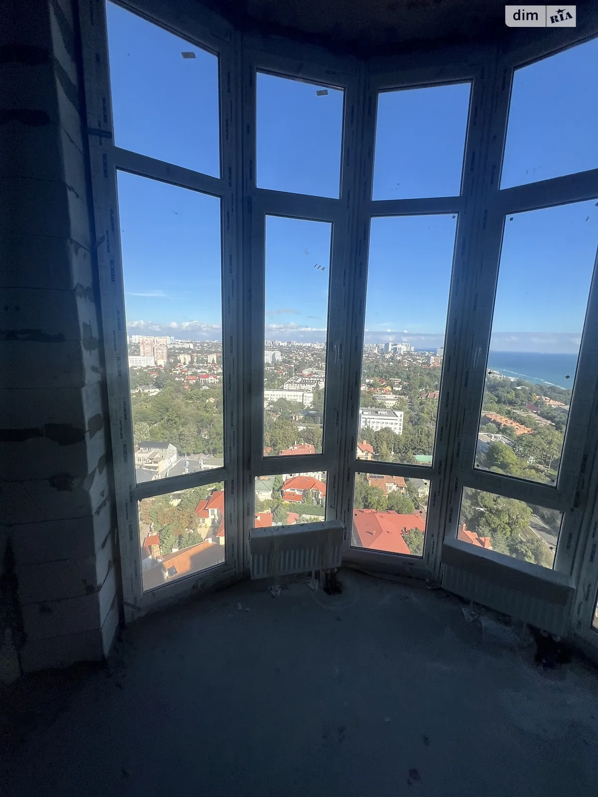 Продается 2-комнатная квартира 80.5 кв. м в Одессе, Фонтанская дор., 118Б/2 - фото 1
