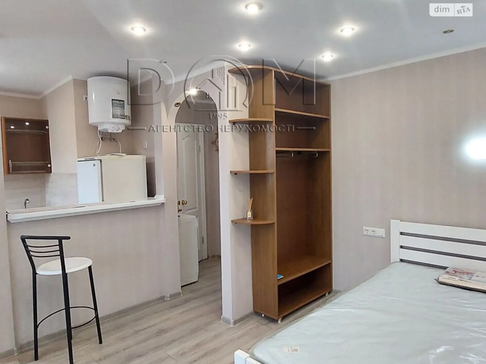 Здається в оренду 1-кімнатна квартира 29 кв. м у Києві, просп. Науки, 11 - фото 1