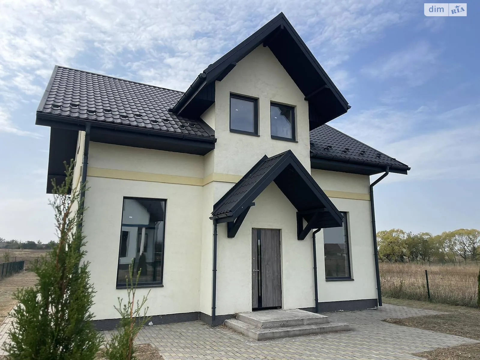 Продается дом на 2 этажа 133.7 кв. м с камином, цена: 65000 $ - фото 1