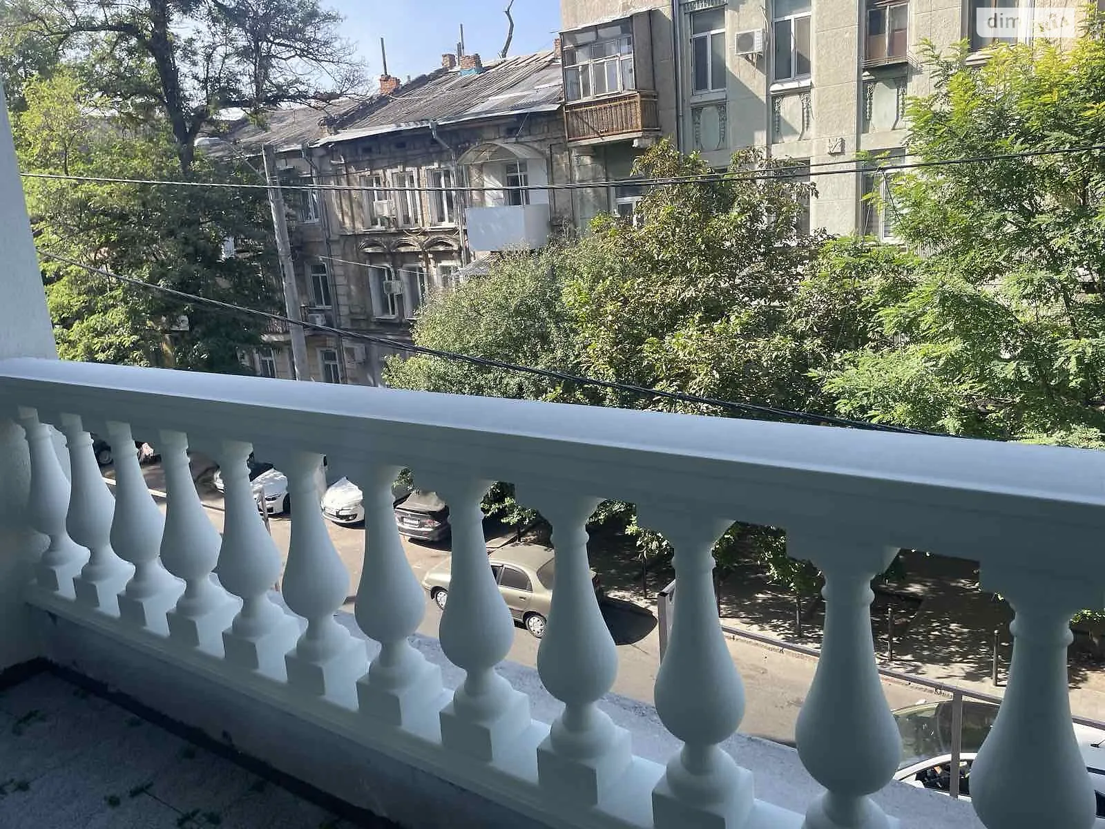 Продается 1-комнатная квартира 52 кв. м в Одессе, ул. Гимназическая, 13 - фото 1