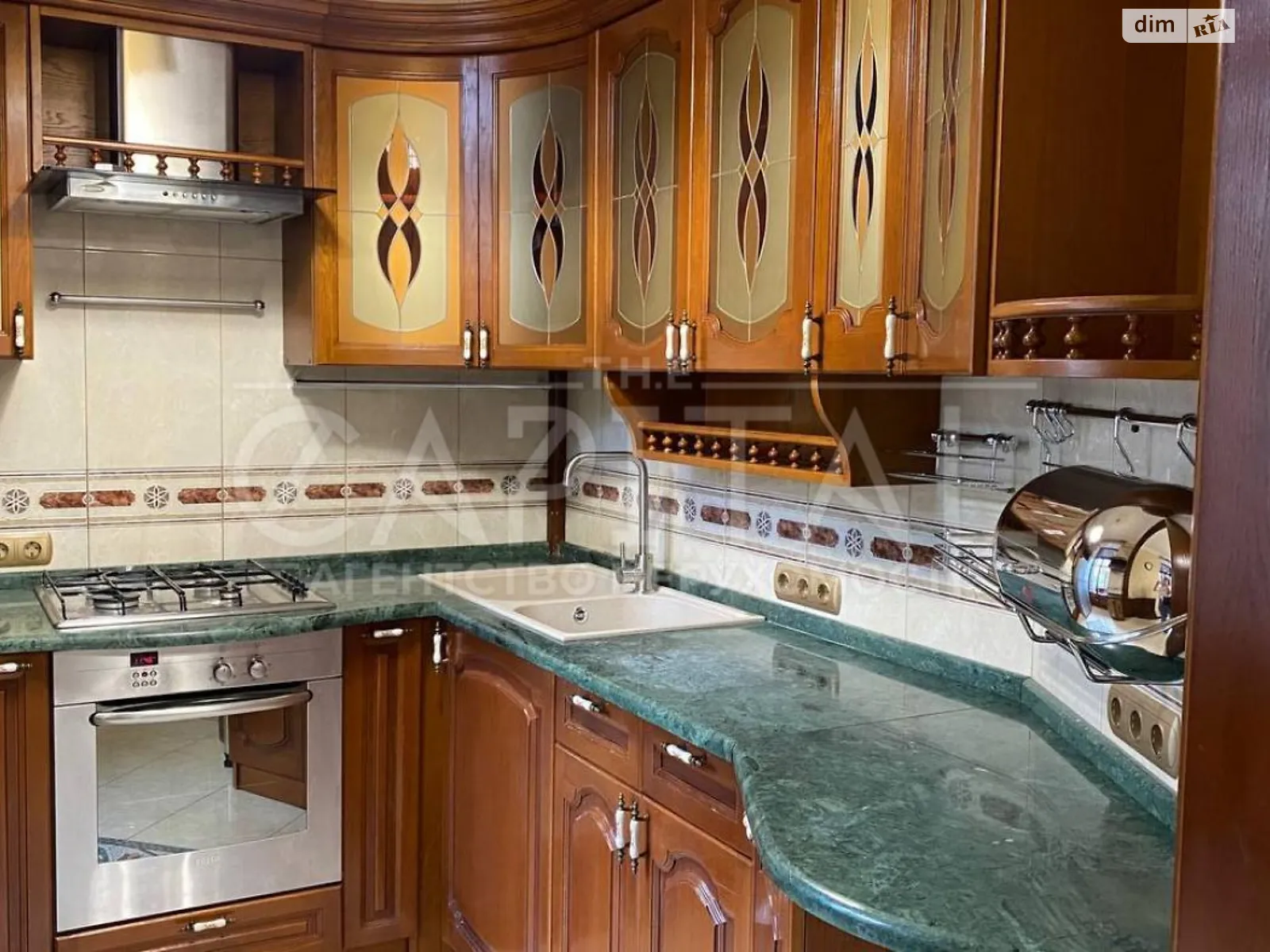 Сдается в аренду офис 80 кв. м в бизнес-центре, цена: 1600 $ - фото 1