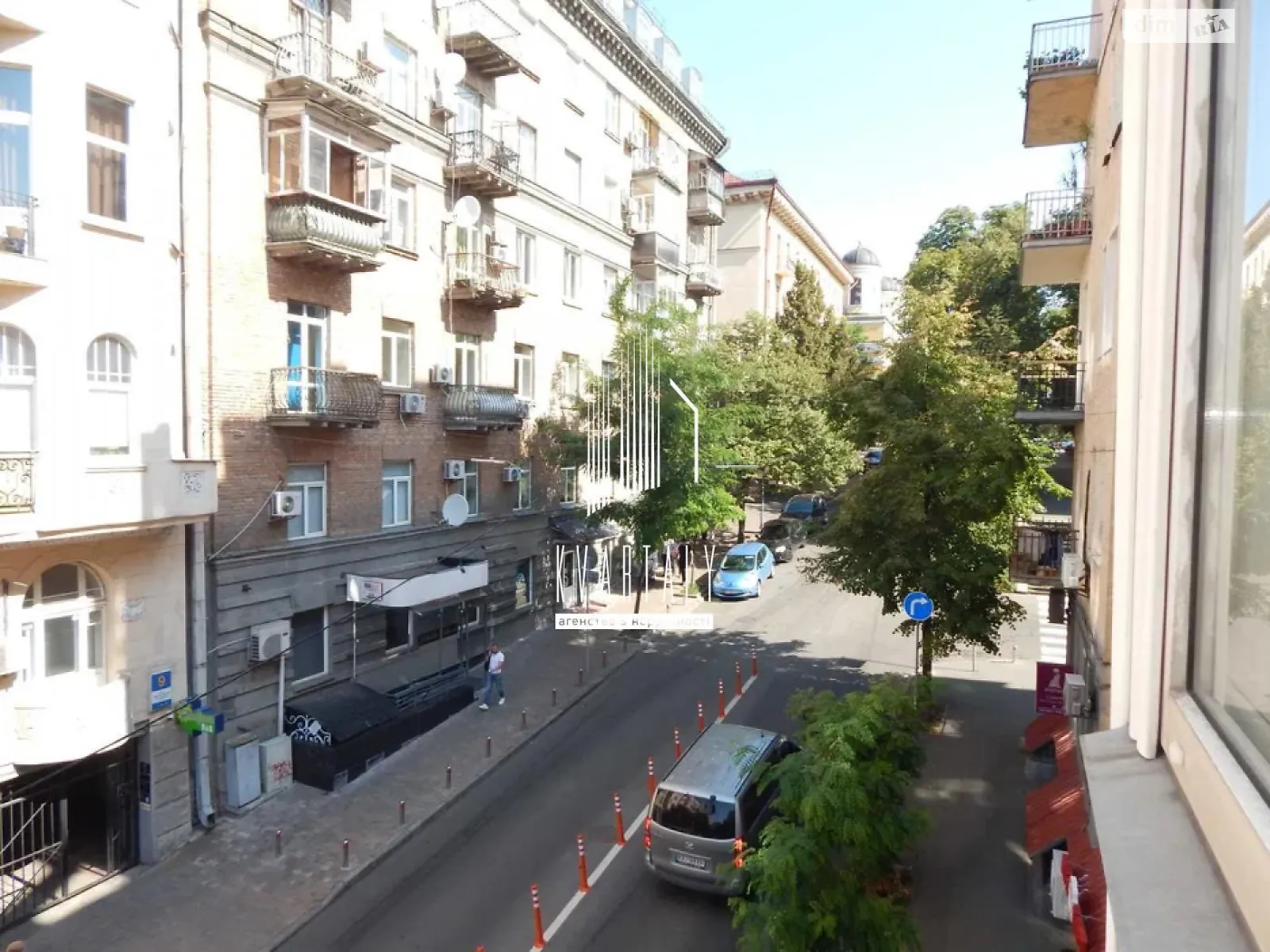 Продається 3-кімнатна квартира 73 кв. м у Києві, вул. Костельна, 6 - фото 1