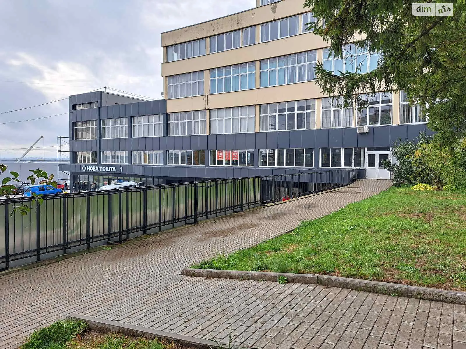 Здається в оренду приміщення вільного призначення 320 кв. м в 5-поверховій будівлі, цена: 41600 грн - фото 1