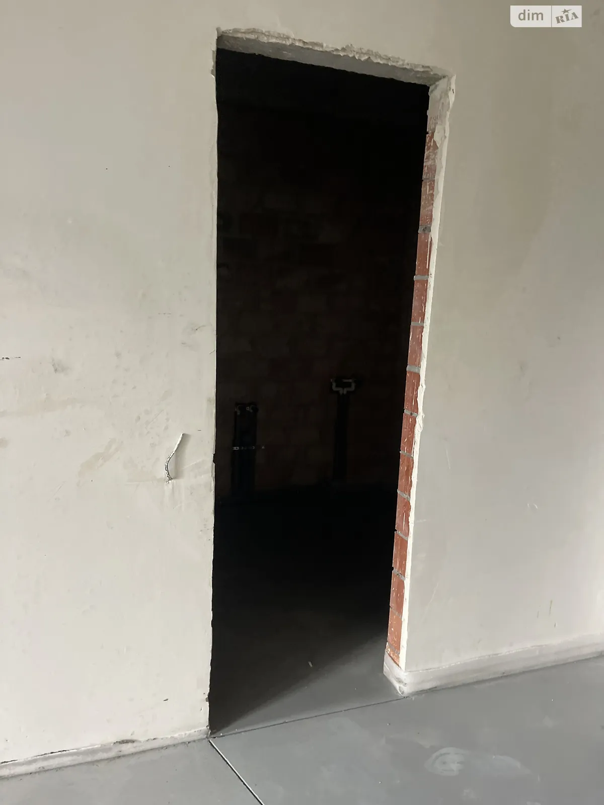 Продается 1-комнатная квартира 38 кв. м в Буче, бул. Леонида Бирюкова, 2А - фото 1