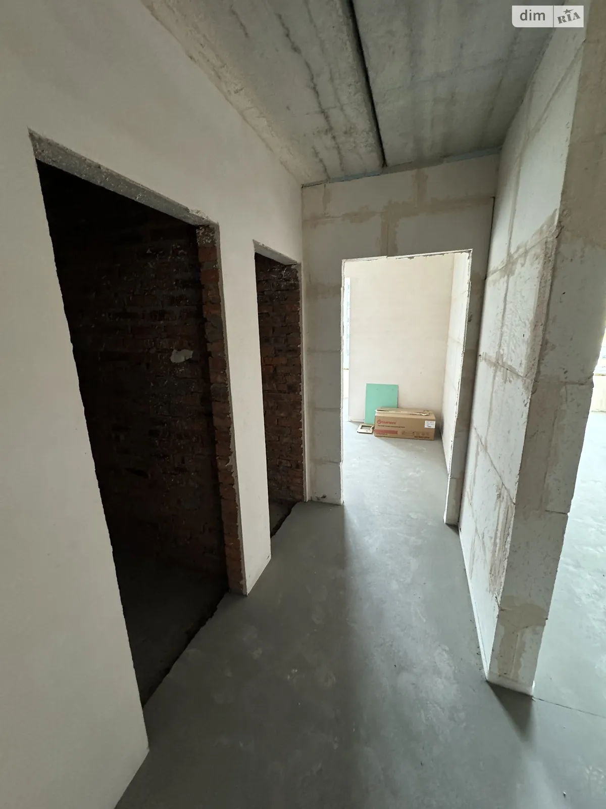 Продается 2-комнатная квартира 64.4 кв. м в Буче, ул. Ивана Кожедуба, 3А - фото 1