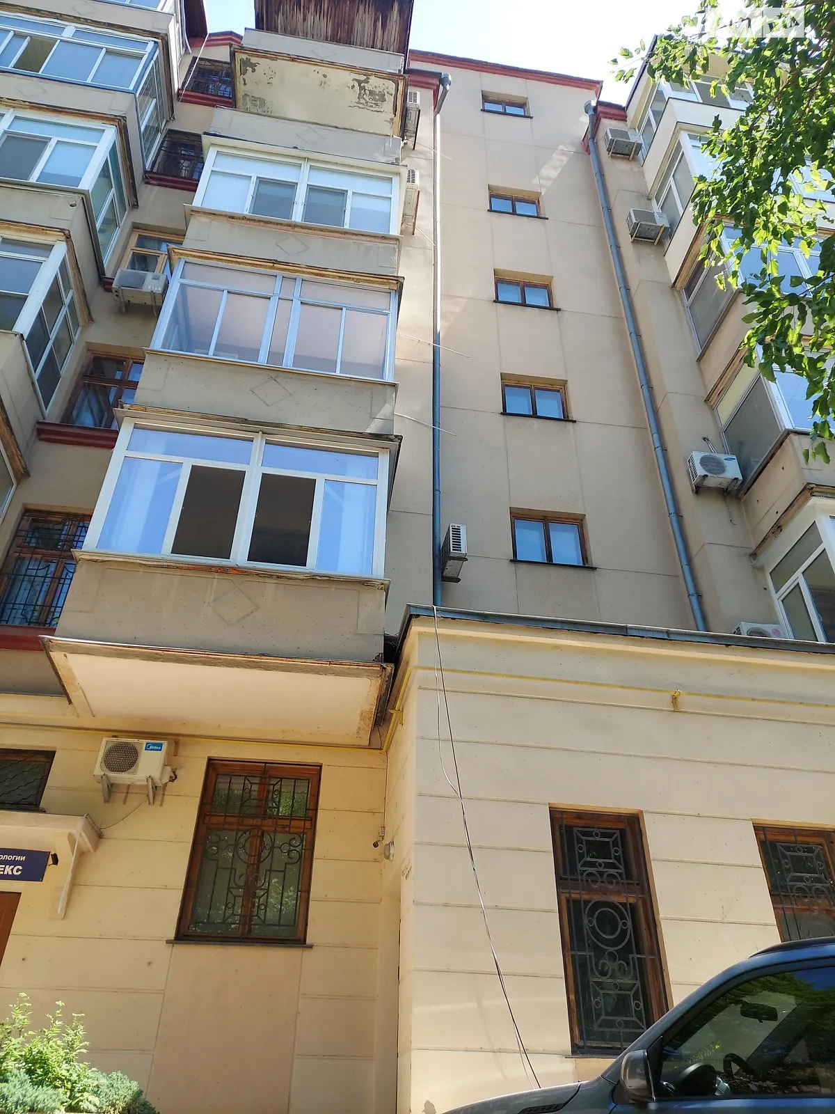 Продается 4-комнатная квартира 147.7 кв. м в Одессе, ул. Карантинная - фото 1
