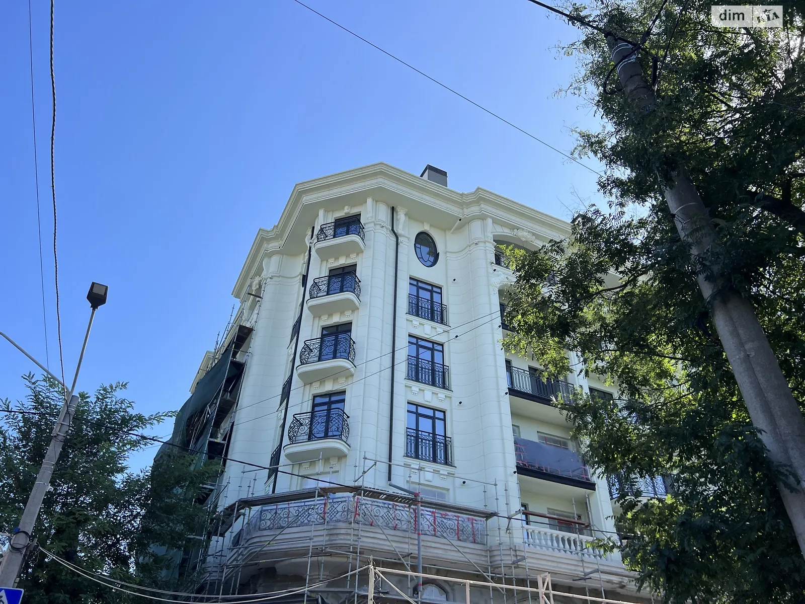 Продается 3-комнатная квартира 100 кв. м в Одессе, ул. Гимназическая, 13 - фото 1