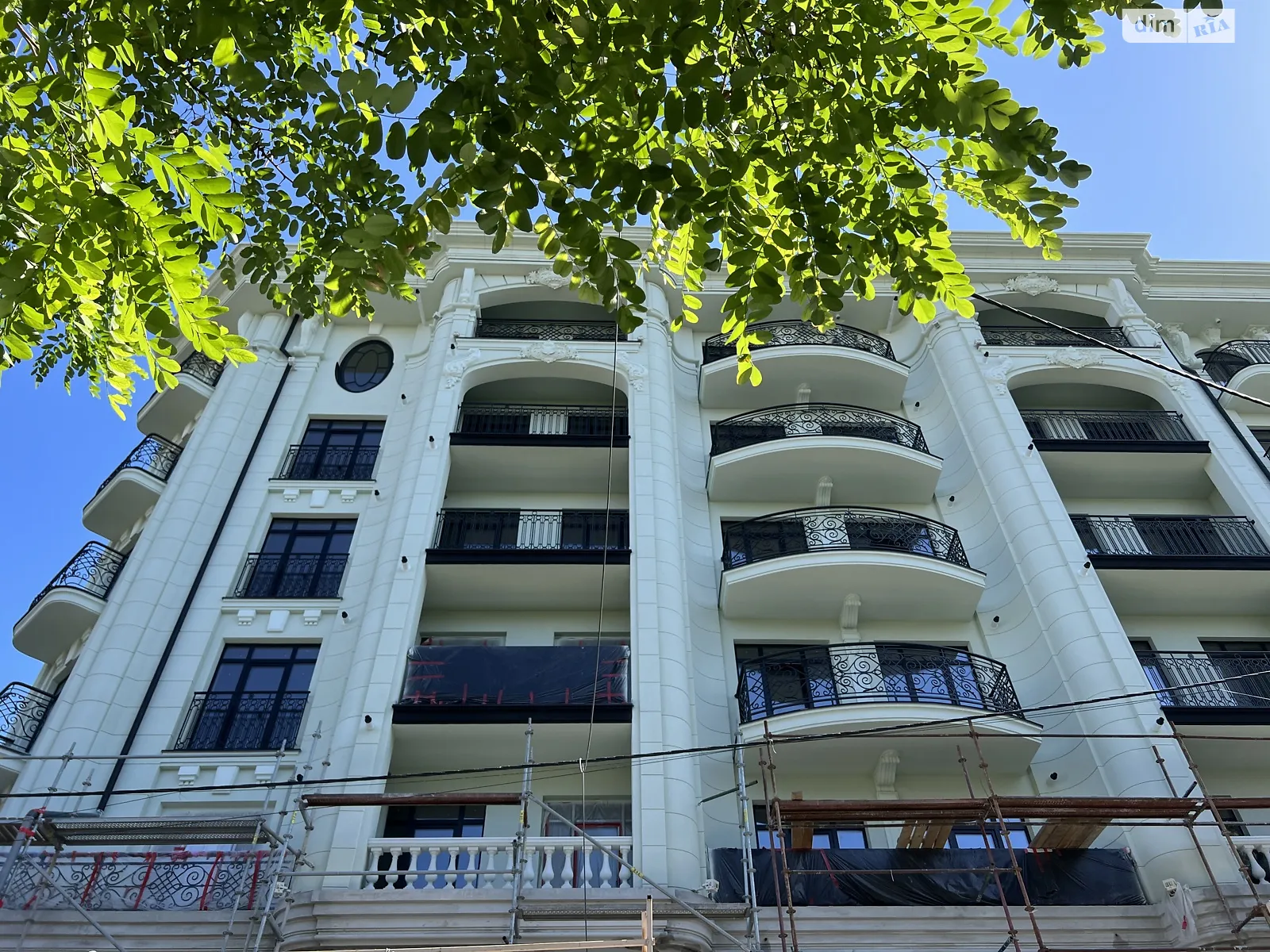 Продається 1-кімнатна квартира 46.77 кв. м у Одесі, вул. Гімназична, 13 - фото 1