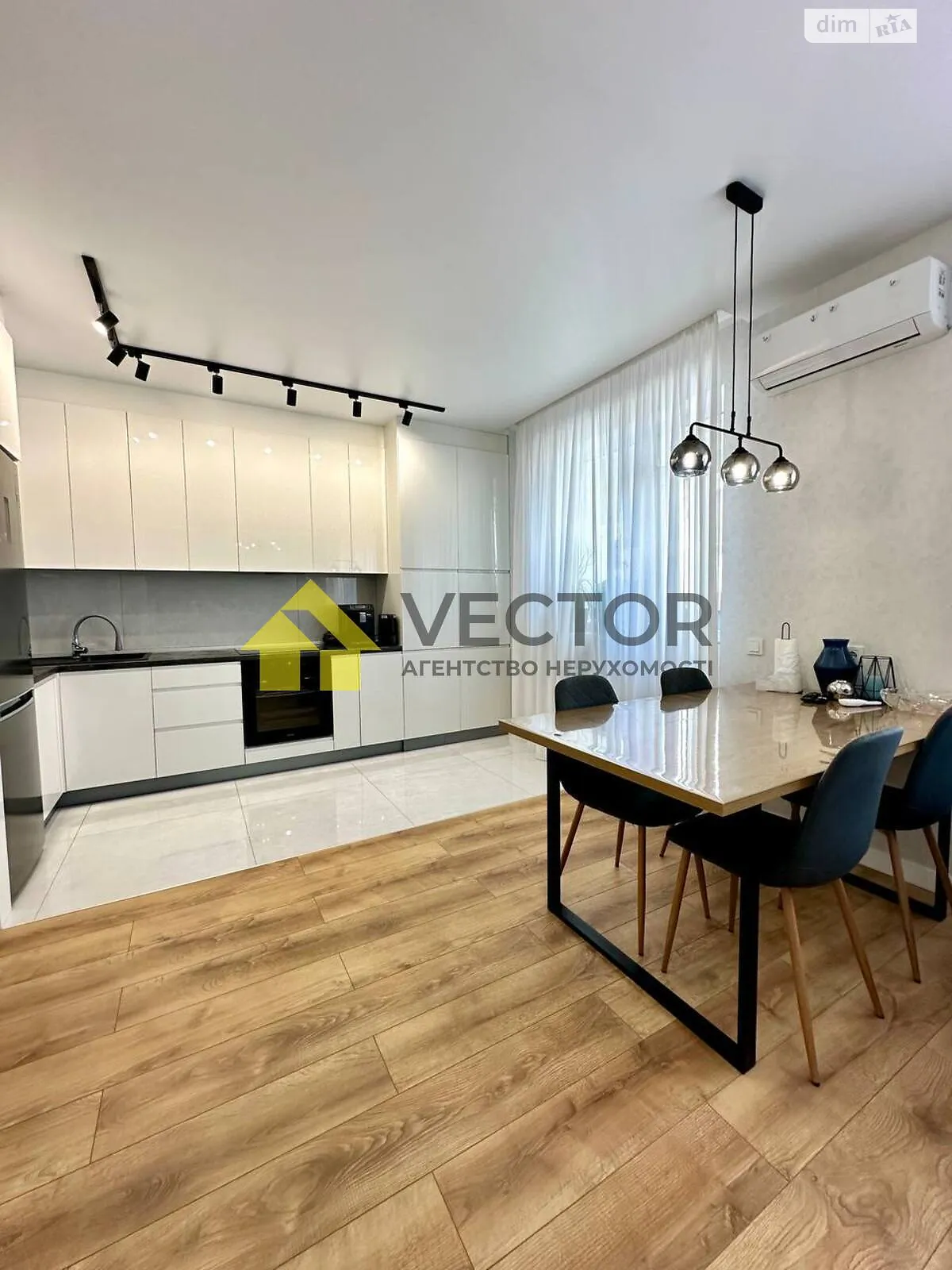 Продается 3-комнатная квартира 75 кв. м в Полтаве, ул. Полтавская - фото 1