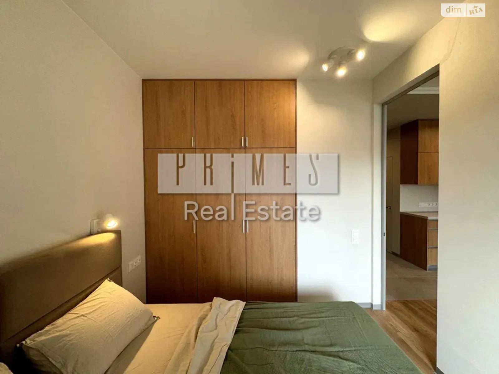 Продается 1-комнатная квартира 45.5 кв. м в Киеве, ул. Кирилловская, 37А - фото 1