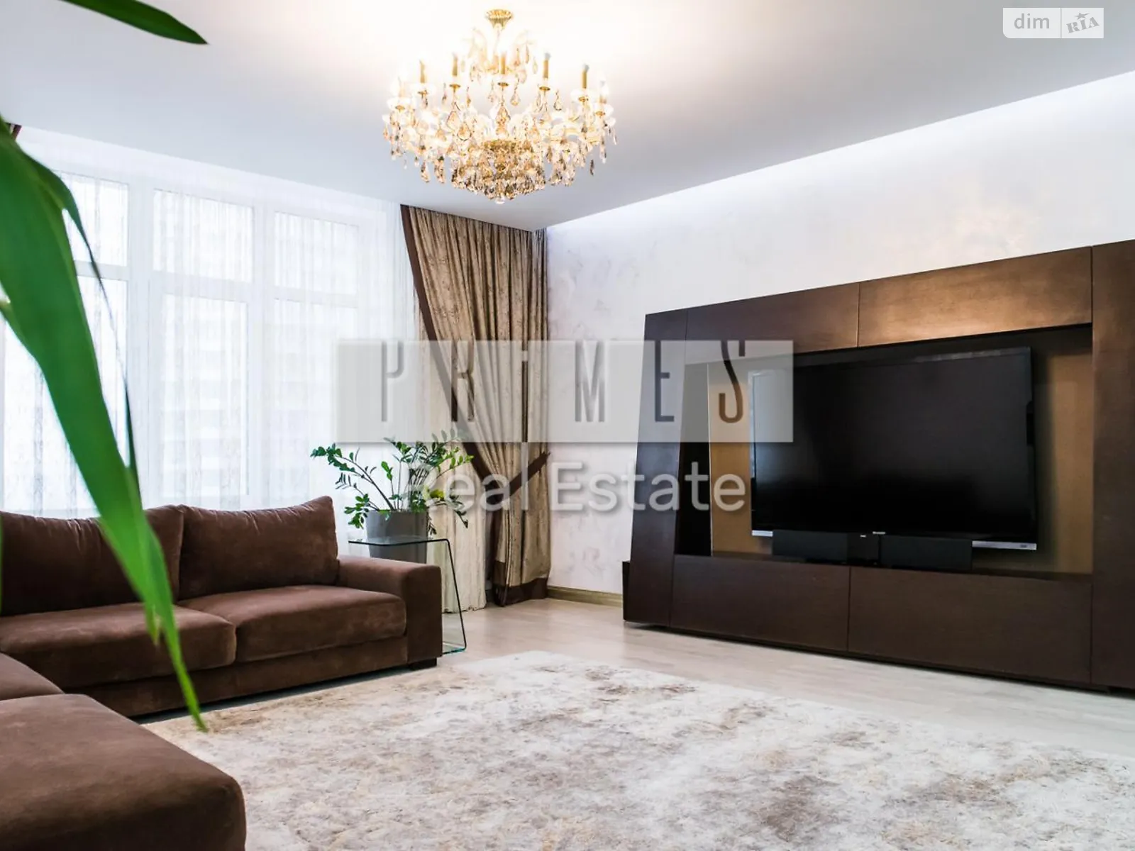 Сдается в аренду 4-комнатная квартира 182 кв. м в Киеве, ул. Андрея Верхогляда(Драгомирова), 16 - фото 1