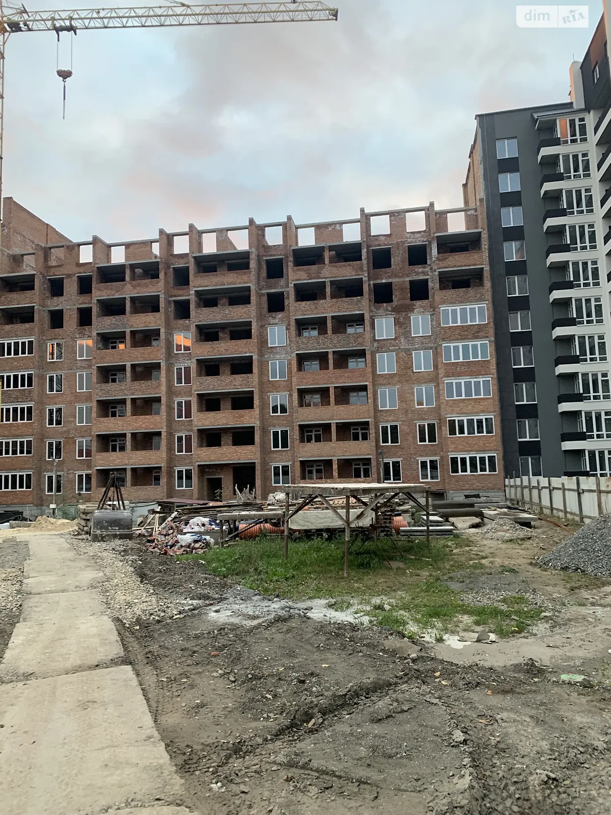 Продається 1-кімнатна квартира 35 кв. м у Хмельницькому, вул. Кам'янецька, 100/2 - фото 1