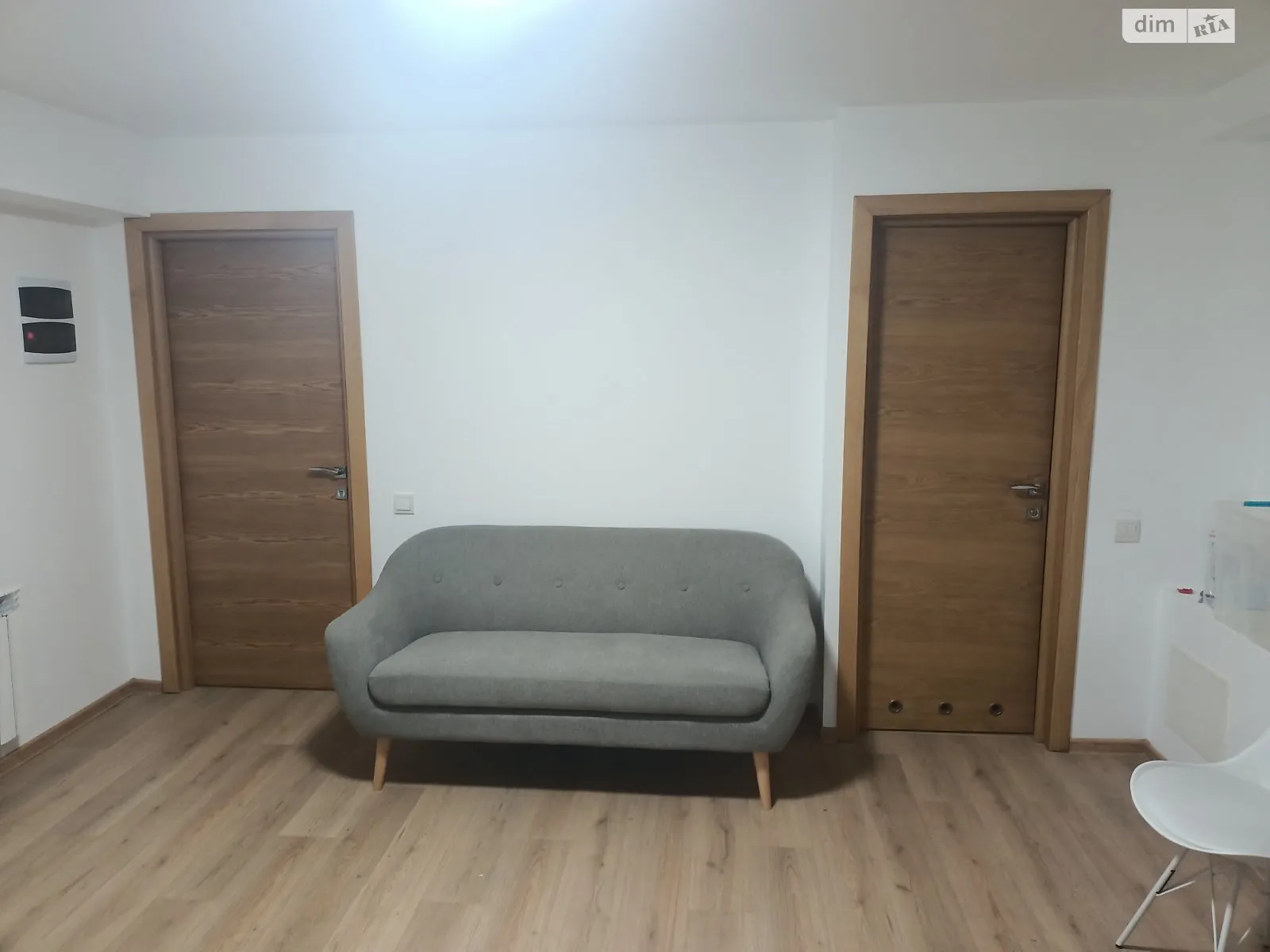 Здається в оренду офіс 215 кв. м в бізнес-центрі, цена: 1500 $ - фото 1